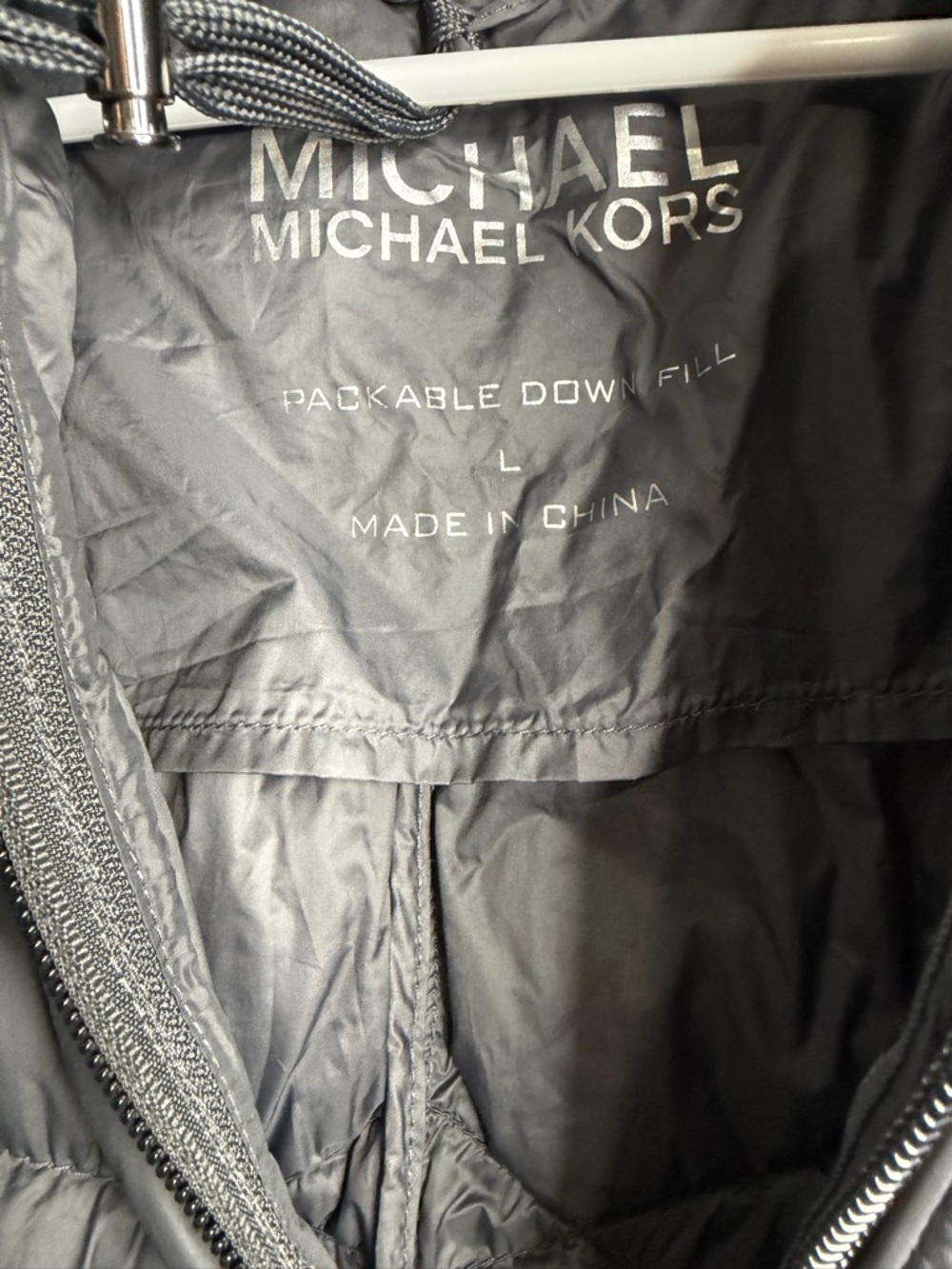 Michael Kors Packable PufferJacket Large Gray Hooded Lightweight Travel Coat - Picture 4 of 4